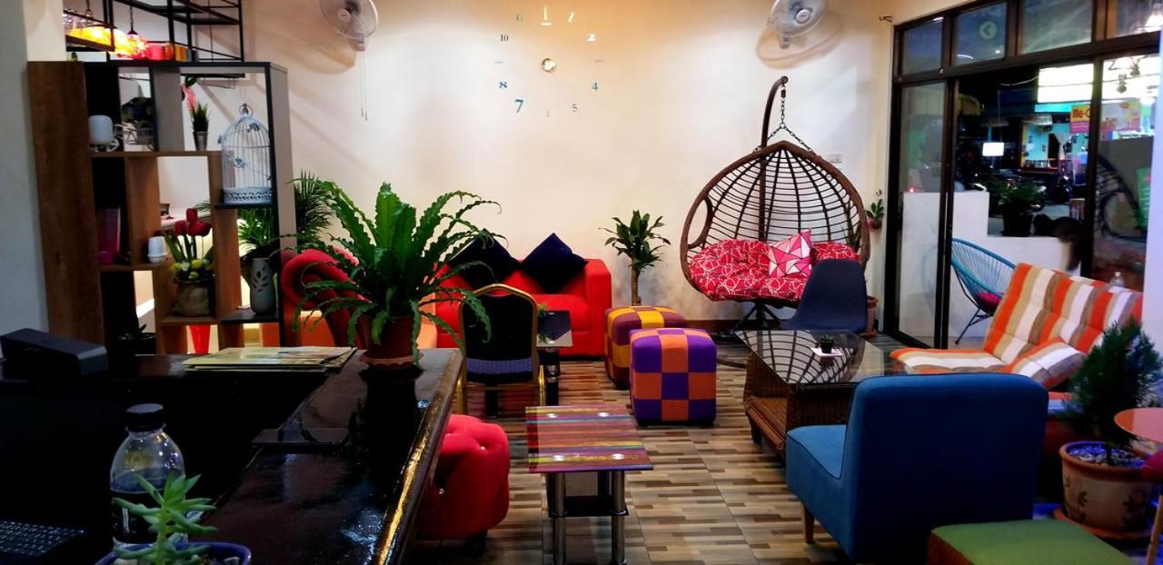Kanpai Hotel Patong Extérieur photo