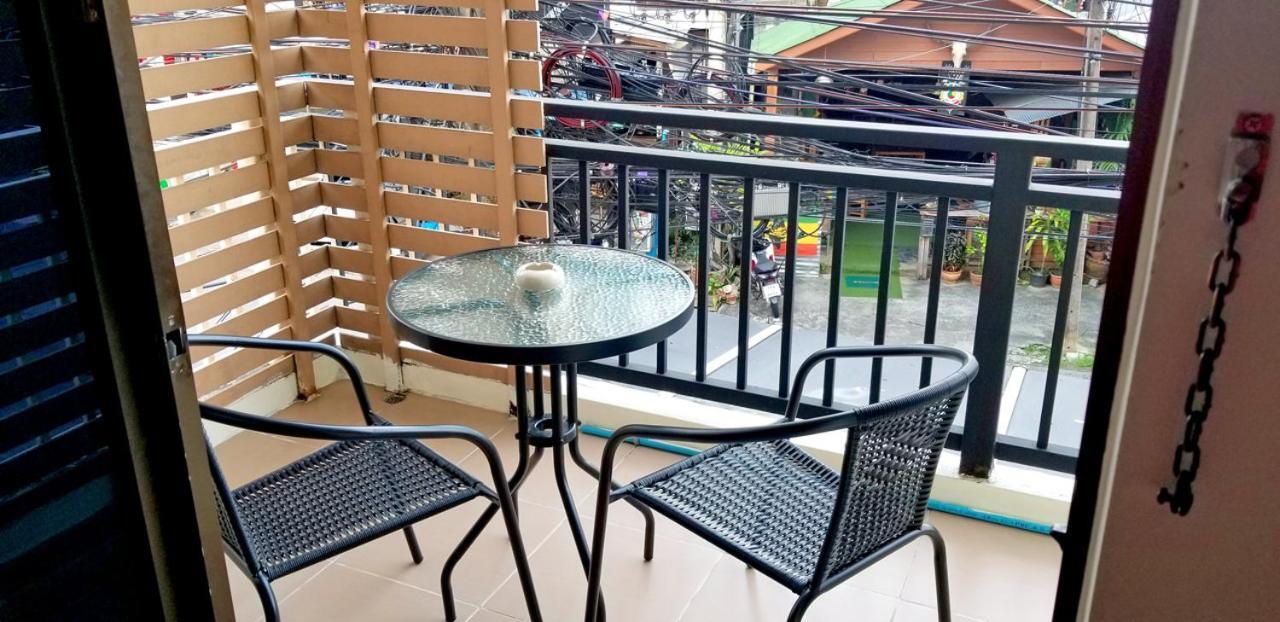 Kanpai Hotel Patong Extérieur photo